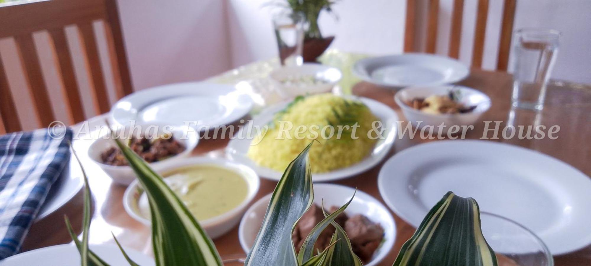 Anuhas Family Resort & Water House Anuradhapura Exterior foto